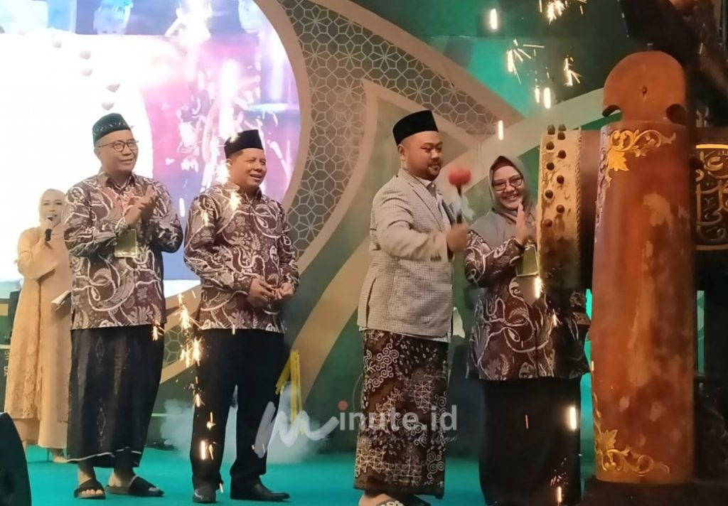 MTQ XXXI Resmi Dibuka,  Bupati Gresik Fandi Akhmad Yani: MTQ Media Pengembangan Kompetensi Diri, Kesuksesan Dunia dan Akhirat